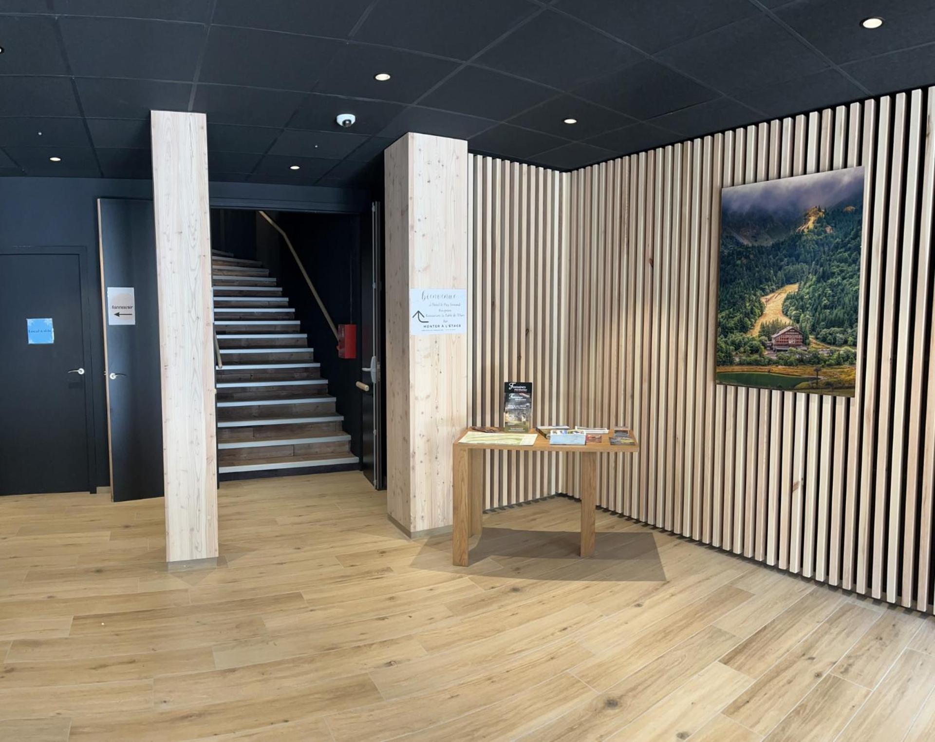 Hotel Du Puy Ferrand , Restaurant La Table De L'Ours Le Mont-Dore Eksteriør billede