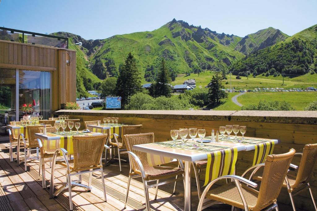 Hotel Du Puy Ferrand , Restaurant La Table De L'Ours Le Mont-Dore Eksteriør billede